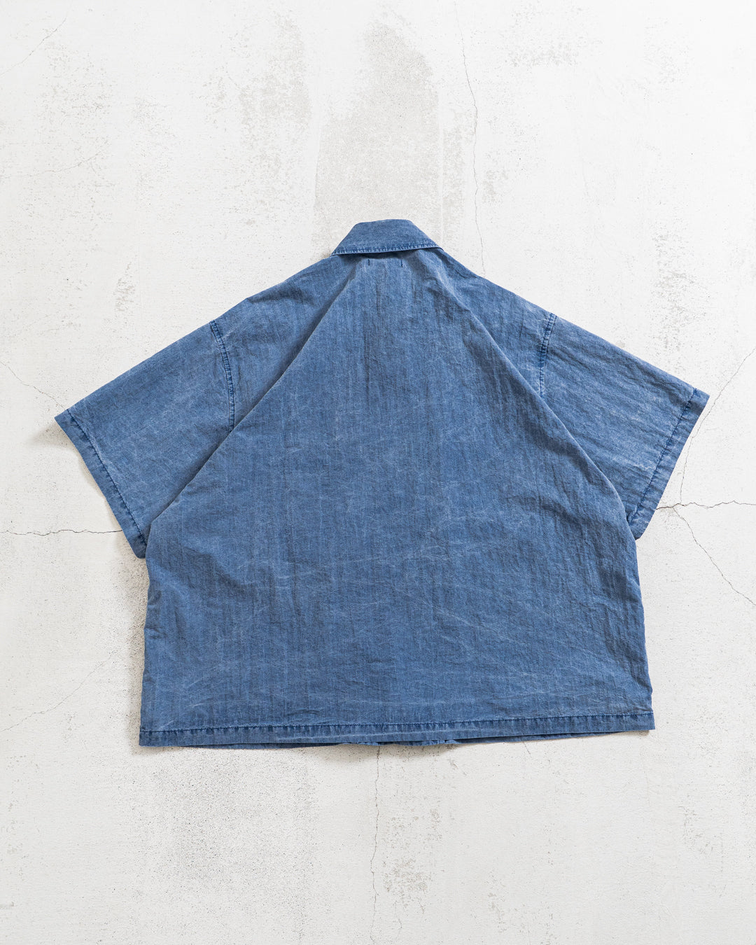 is-ness Pigment-Dyed Short-Sleeve Shirt