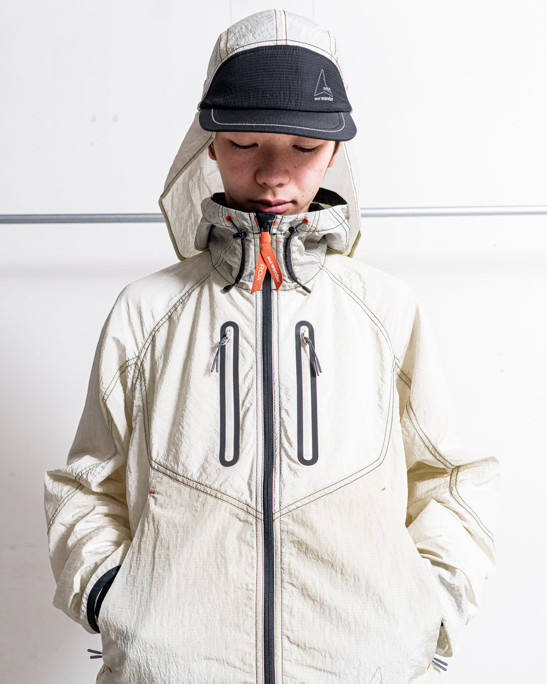 【collabolation】ROA × and wander ripstop wind jacket