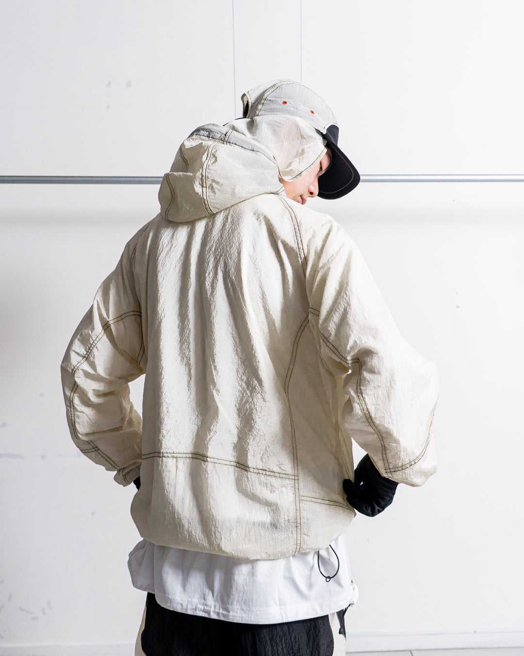 【collabolation】ROA × and wander ripstop wind jacket