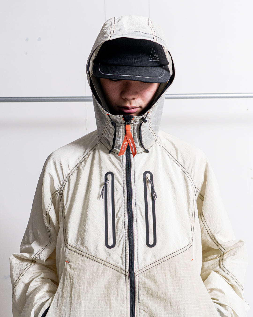 【collabolation】ROA × and wander ripstop wind jacket
