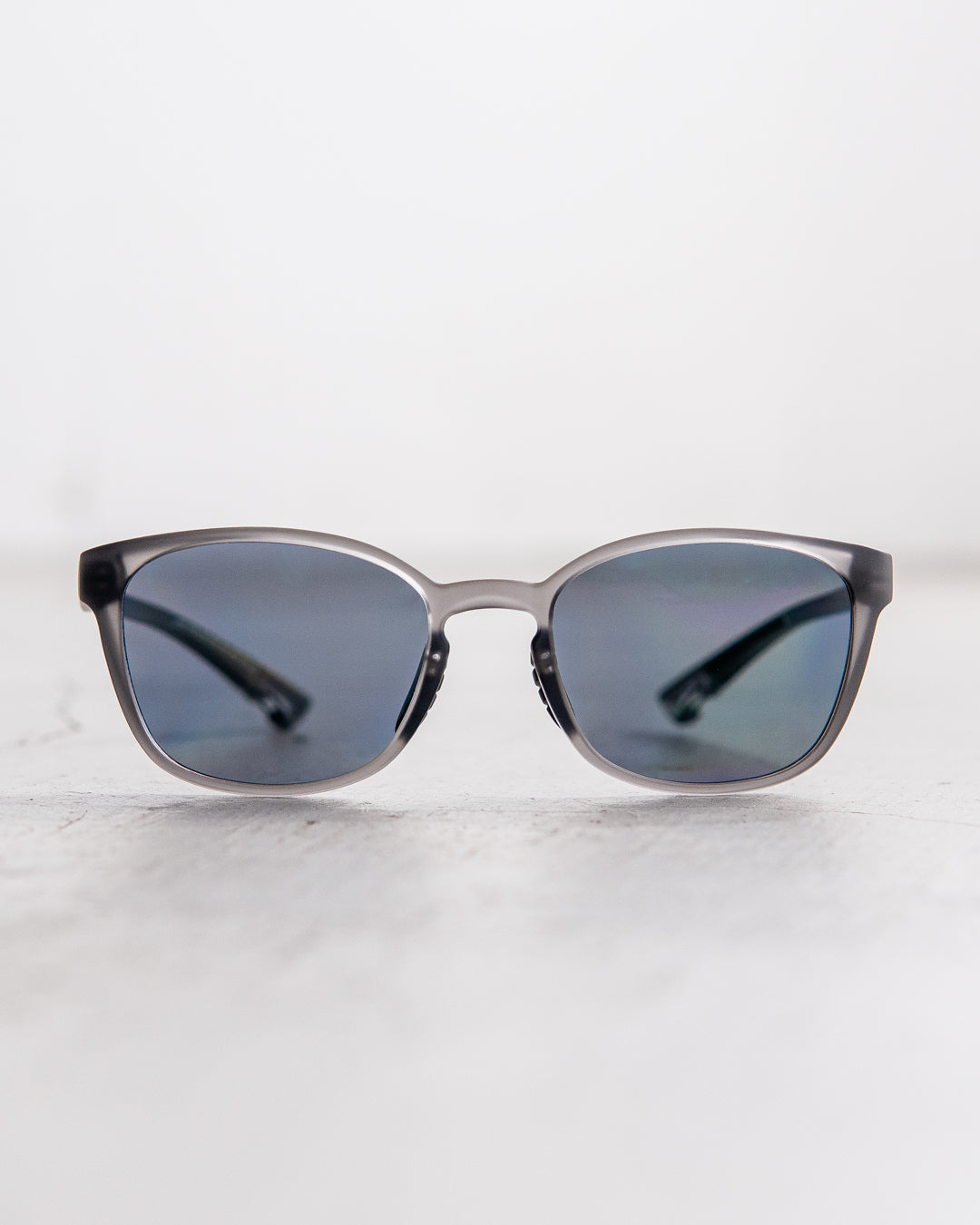 OWL MILS Izanagi : MATTE WHITE GRAY / PURPLE GRAY