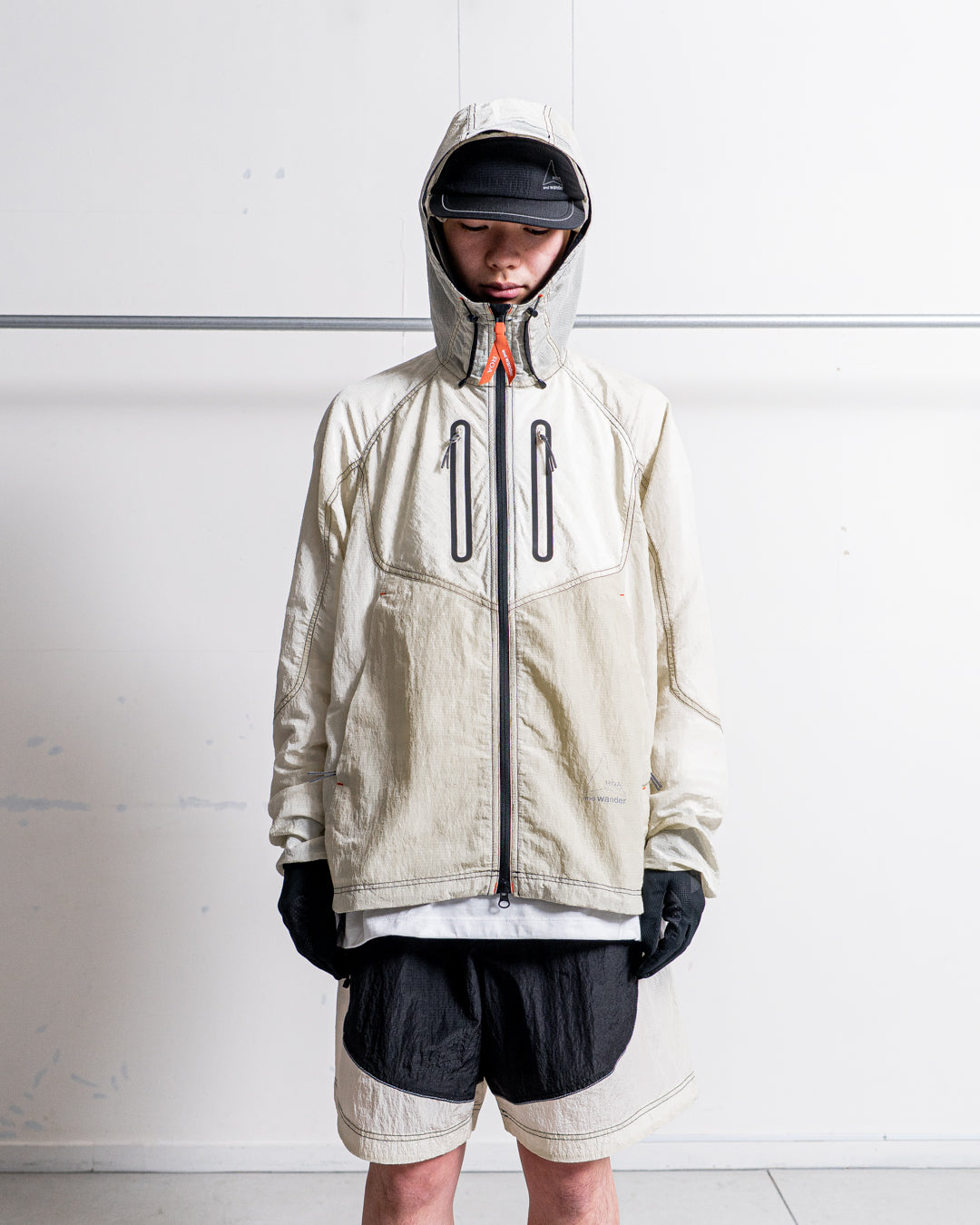 【collabolation】ROA × and wander ripstop wind jacket