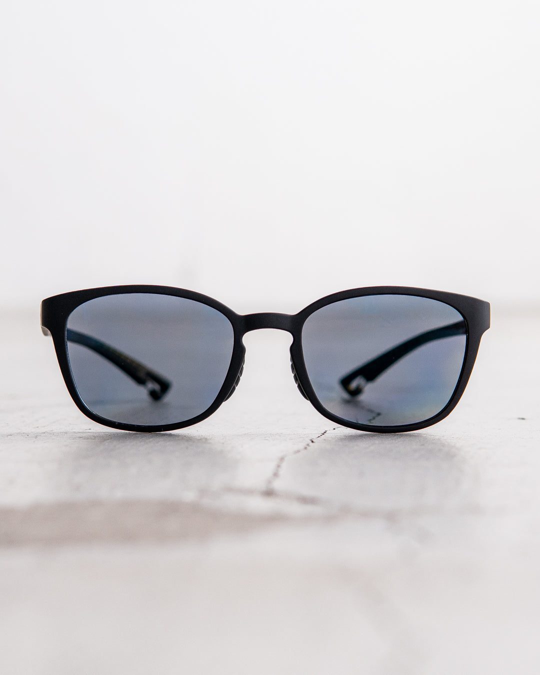 OWL MILS Izanagi : MATTE BLACK / PURPLE GREY