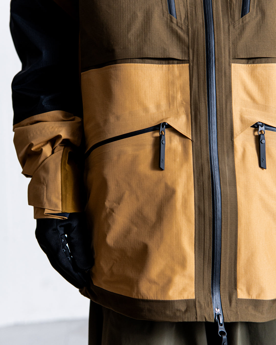 Peak Performance Vertical Gore-Tex Pro Jacket