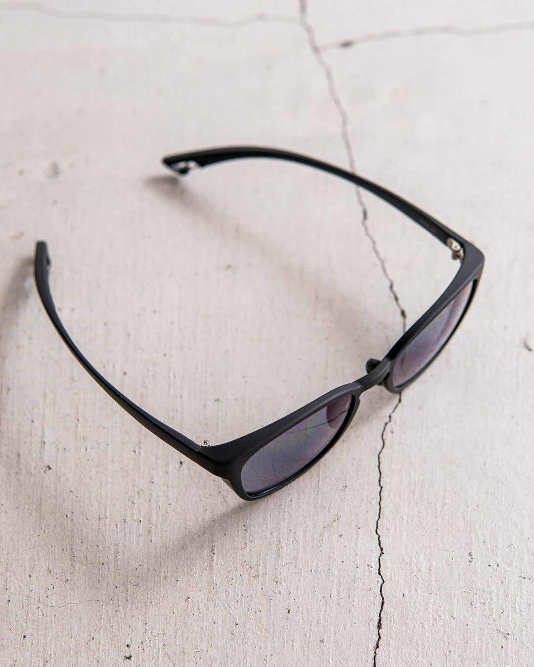 OWL MILS Izanagi : MATTE BLACK / PURPLE GREY