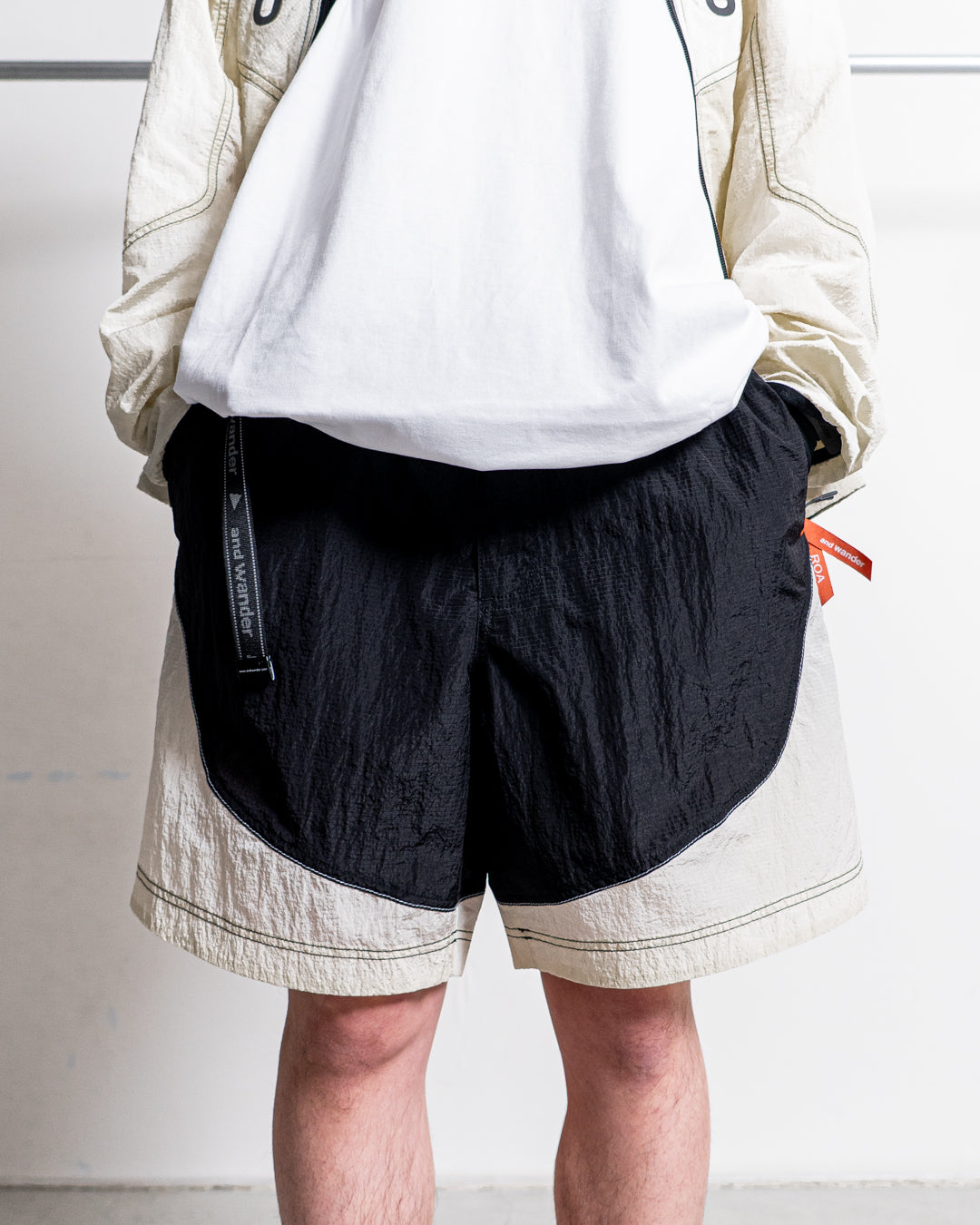 通販] ROA × and wander (ロア × アンドワンダー) ripstop wind short