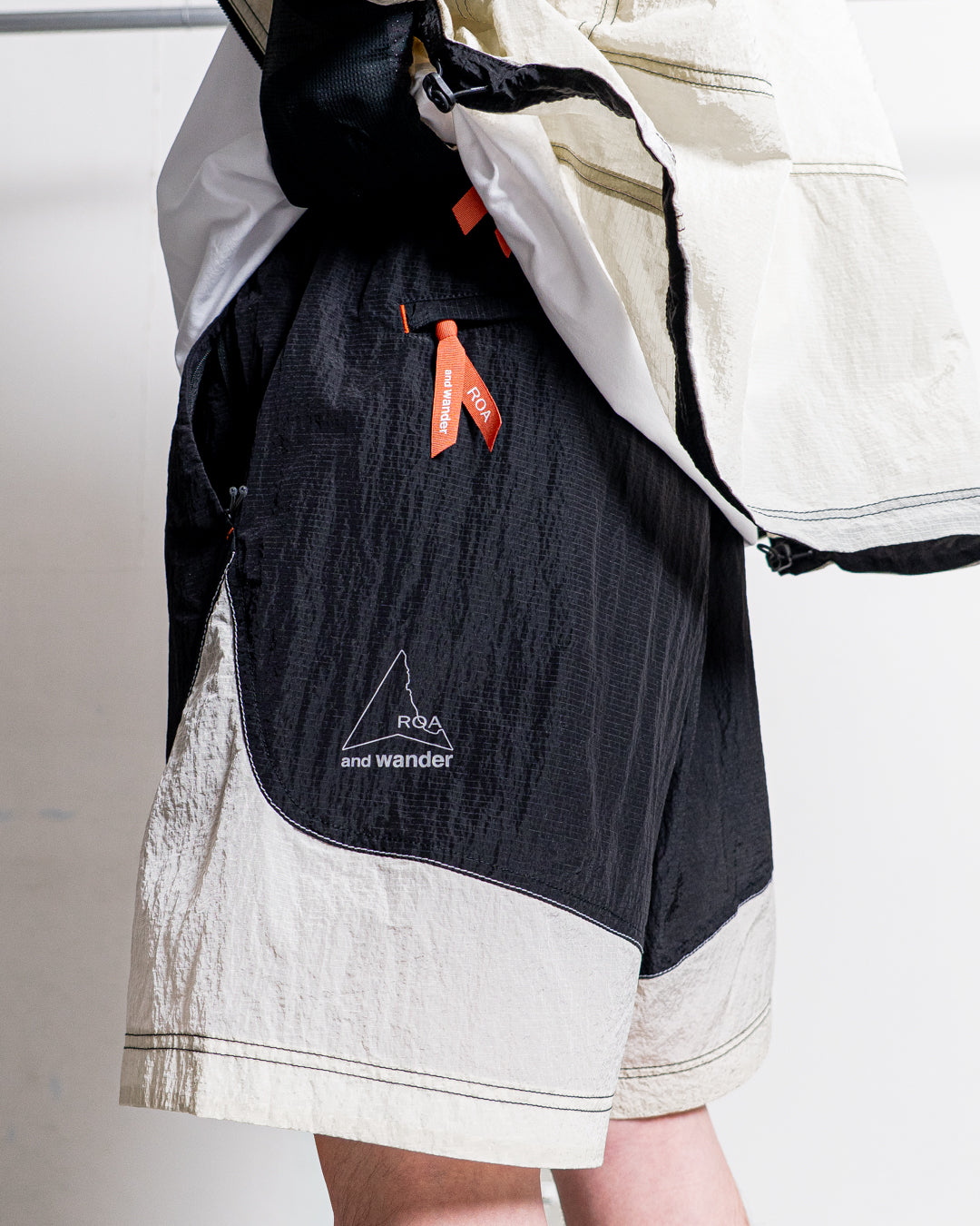 通販] ROA × and wander (ロア × アンドワンダー) ripstop wind short