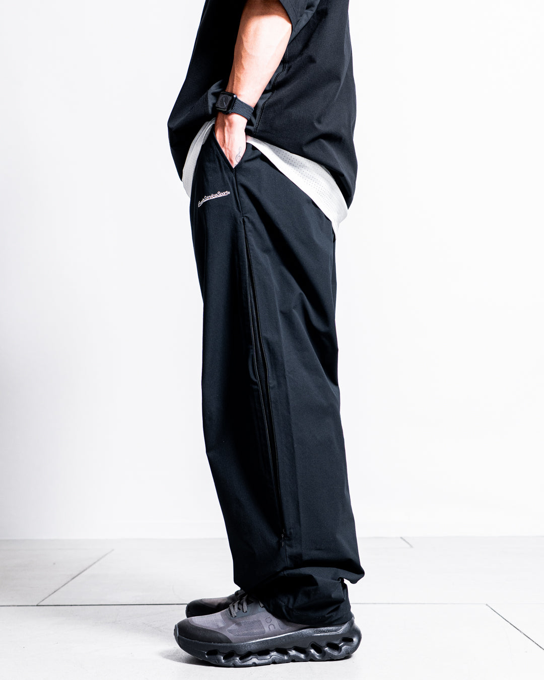 FreshService (フレッシュサービス) MOTION LAYER EASY PANTS