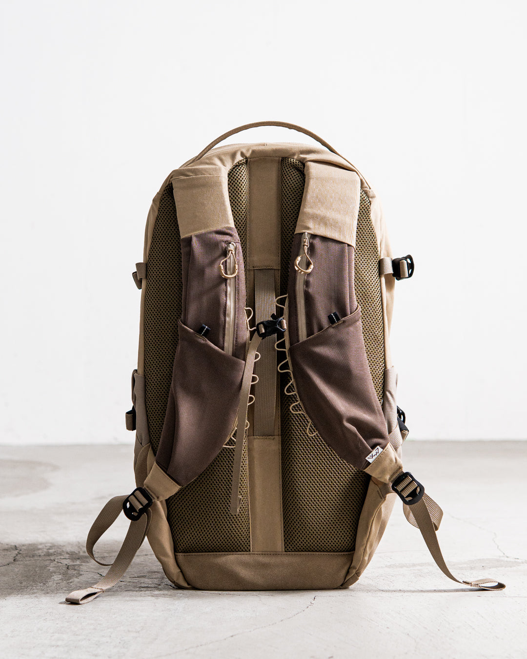 CMF OUTDOOR GARMENT BACKPACKERZ 32 CORDURA BALLISTIC NYLON & SMOOTH NYLON