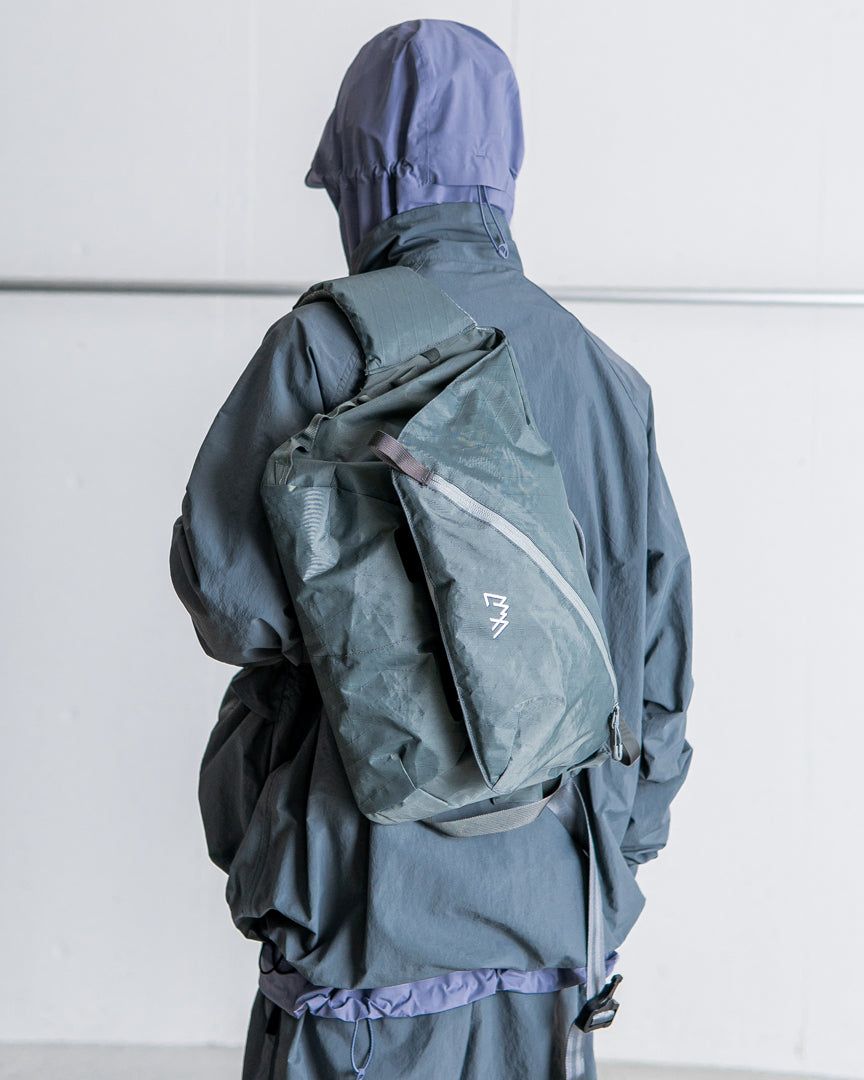 CMF OUTDOOR GARMENT MESSENGER BAG X-PAC