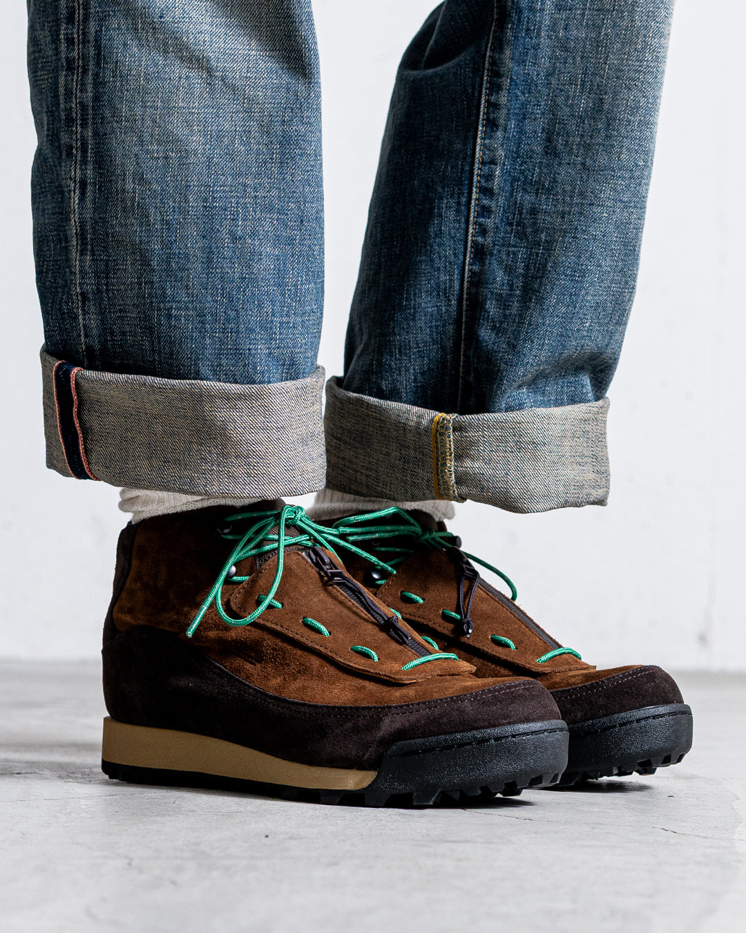 【collaboration】is-ness × SUICOKE FLOW-MID SHOES