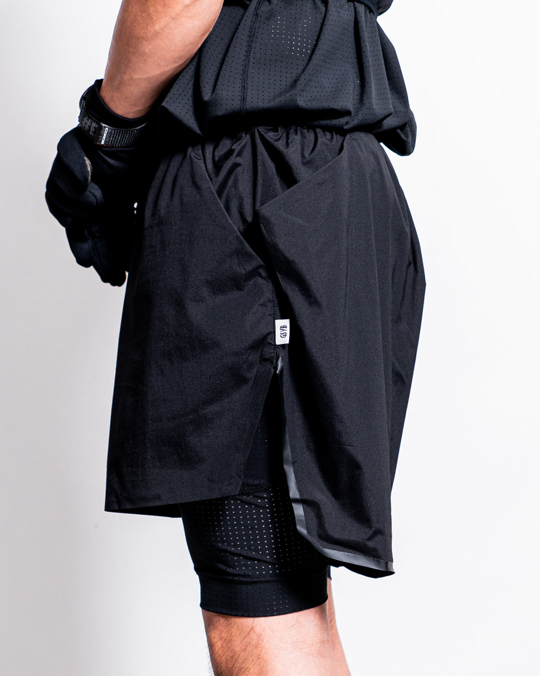 GSYB by CMF OUTDOOR GARMENT RUN SHORTS