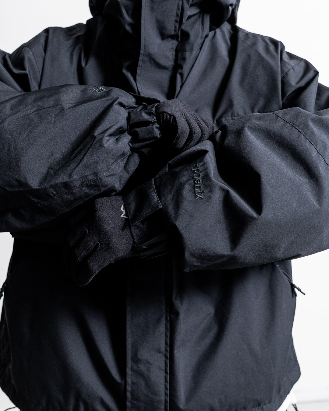 +phenix GORE-TEX WINDSTOPPER® HOODED JACKET