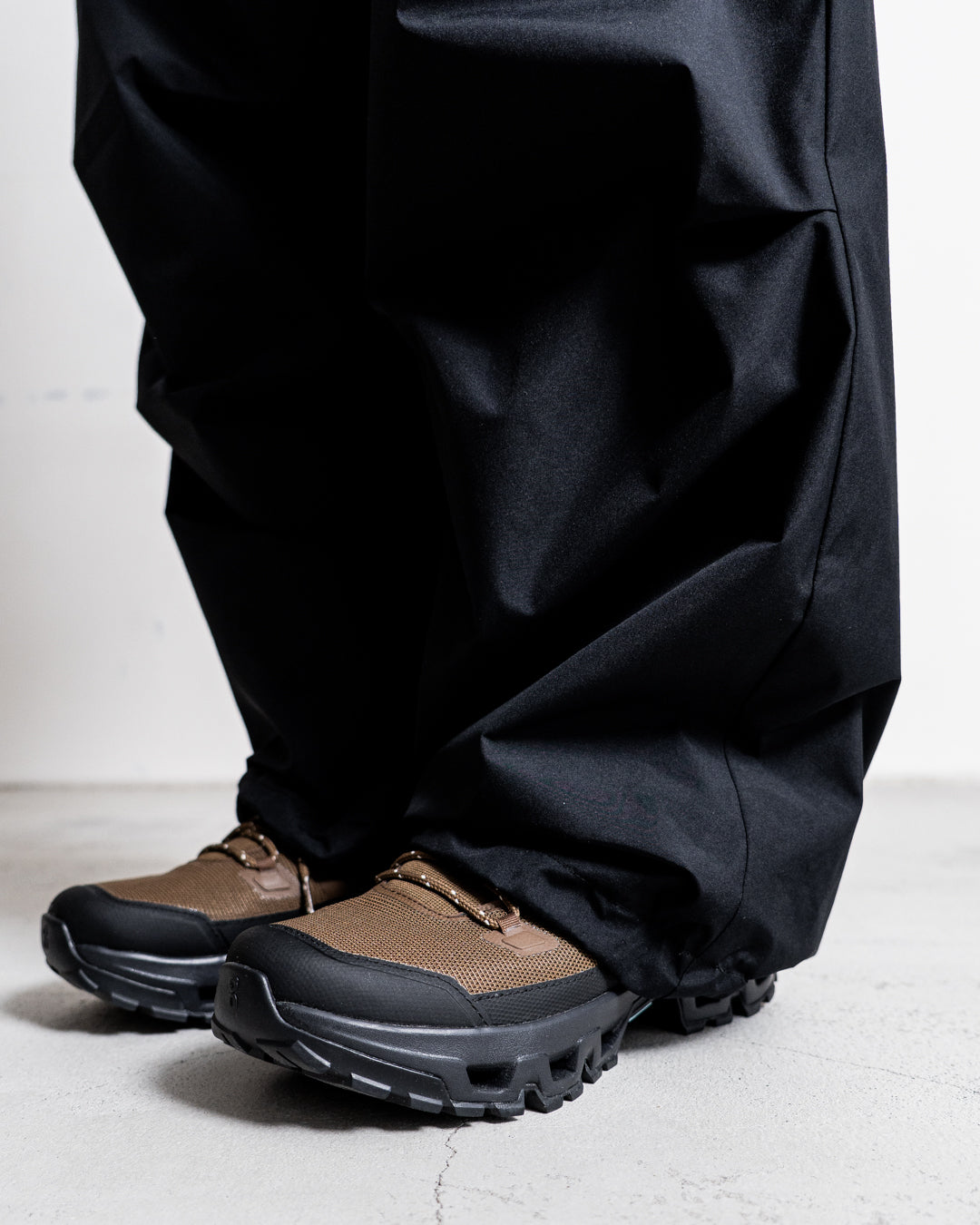 +phenix GORE-TEX WINDSTOPPER® WIDE PANTS