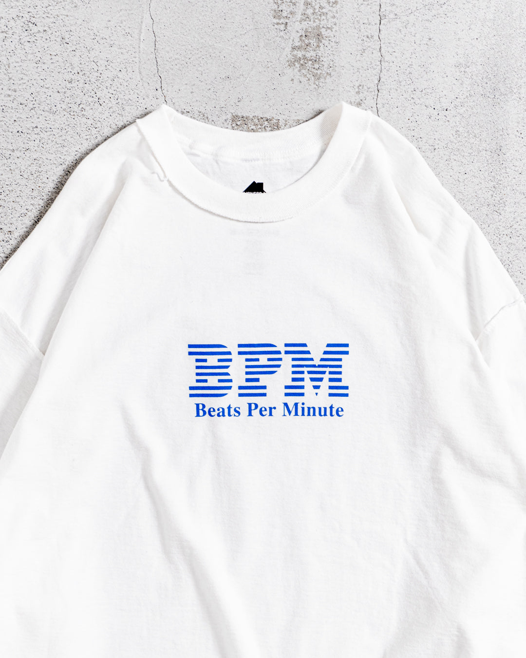 【7.25 0:00 Release】ISNESS MUSIC  LS T-SHIRT