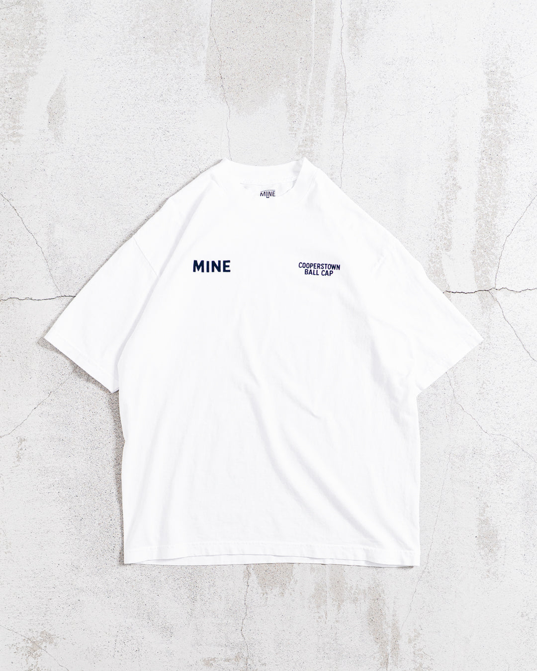 【collabolation】MINE x COOPERS TOWN BALL CAP Flock Print Tee