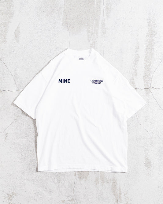 【collabolation】MINE x COOPERS TOWN BALL CAP Flock Print Tee