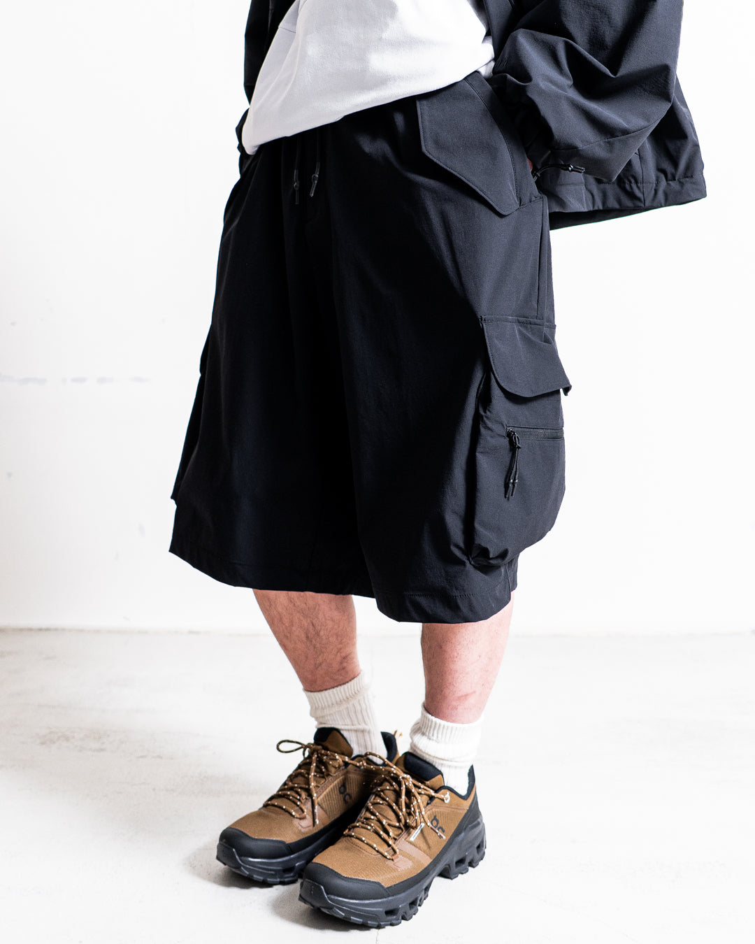 通販] +phenix (プラスフェニックス) TECH WIDE CARGO SHORTS 商品