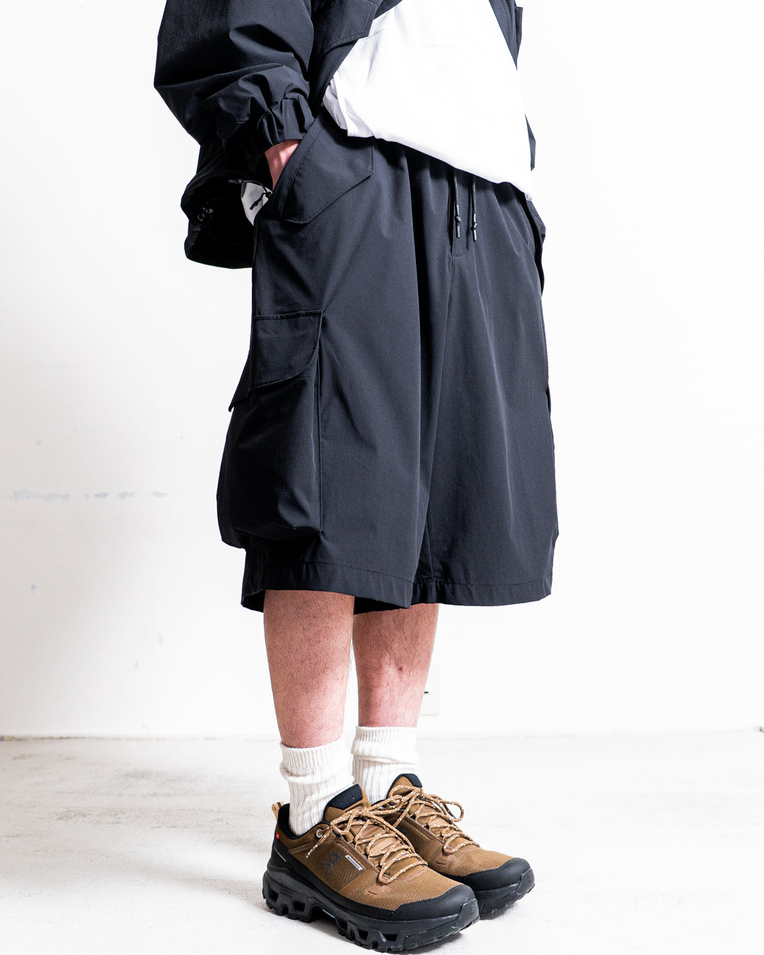 【RESTOCK】+phenix TECH WIDE CARGO SHORTS