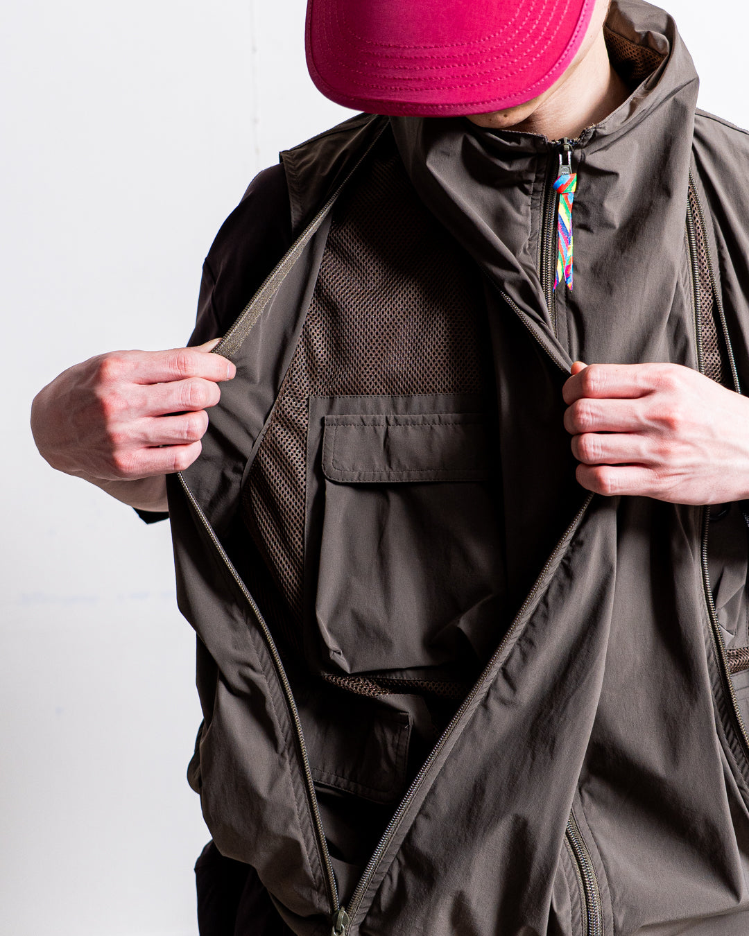 is-ness Technical Ventilation Vest