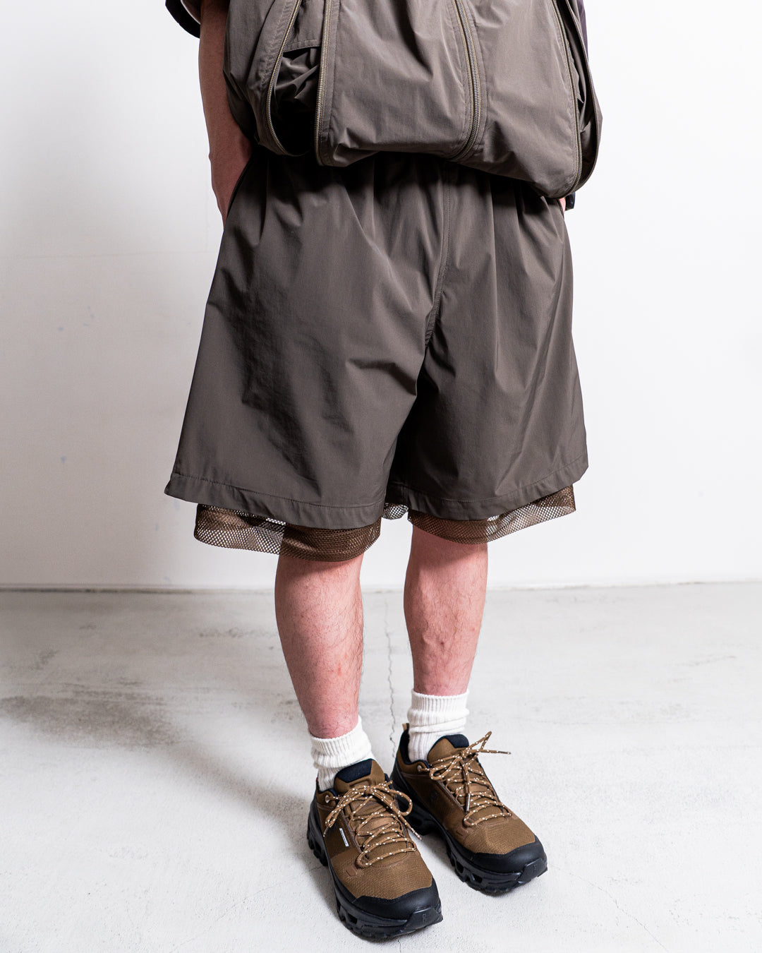 is-ness Technical Ventilation Shorts