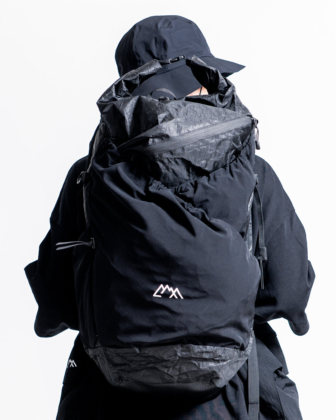 CMF OUTDOOR GARMENT HIKERZ 35 WITH DYNEEMA
