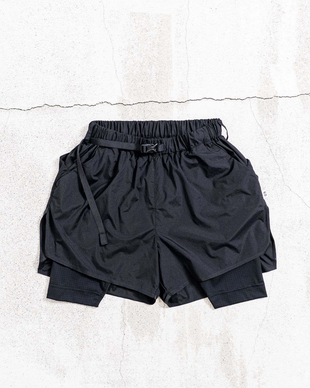 GSYB by CMF OUTDOOR GARMENT RUN SHORTS