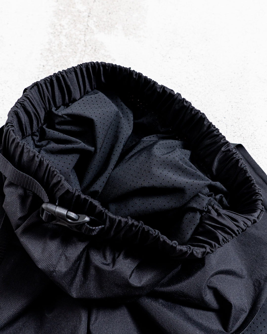 GSYB by CMF OUTDOOR GARMENT RUN SHORTS