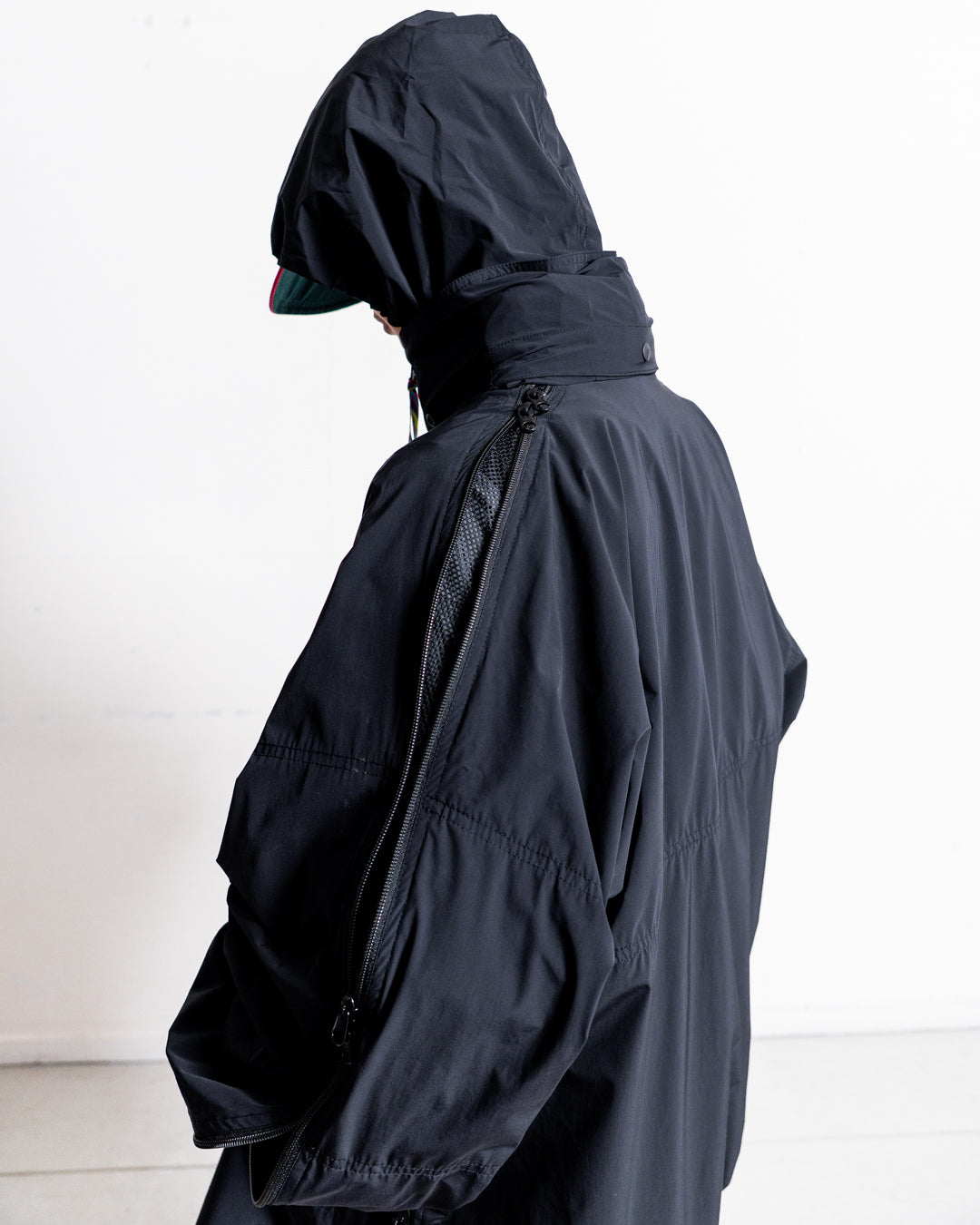is-ness Technical Ventilation Coat