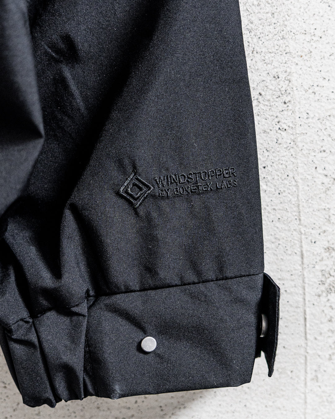 +phenix GORE-TEX WINDSTOPPER® HOODED JACKET