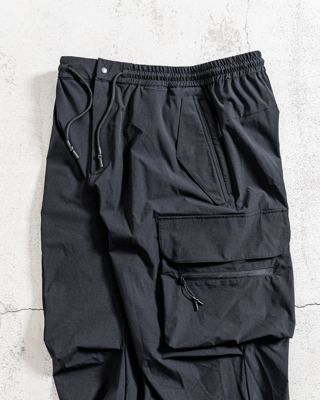 +phenix TECH WIDE CARGO PANTS