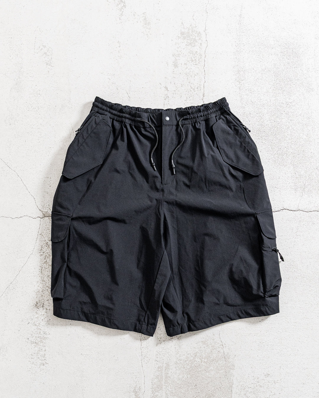 【RESTOCK】+phenix TECH WIDE CARGO SHORTS