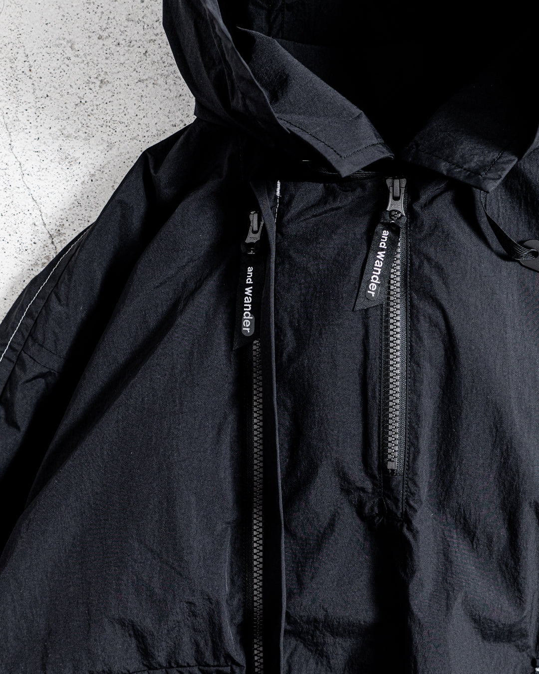 and wander water repellent light jacket 2