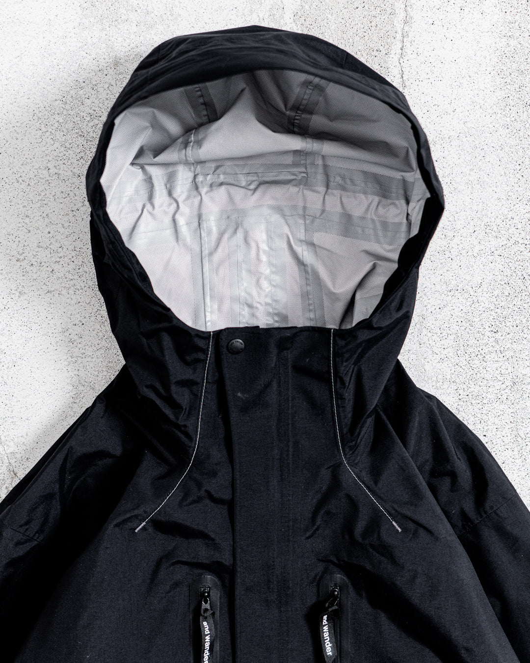 and wander 2.5L hiker rain jacket