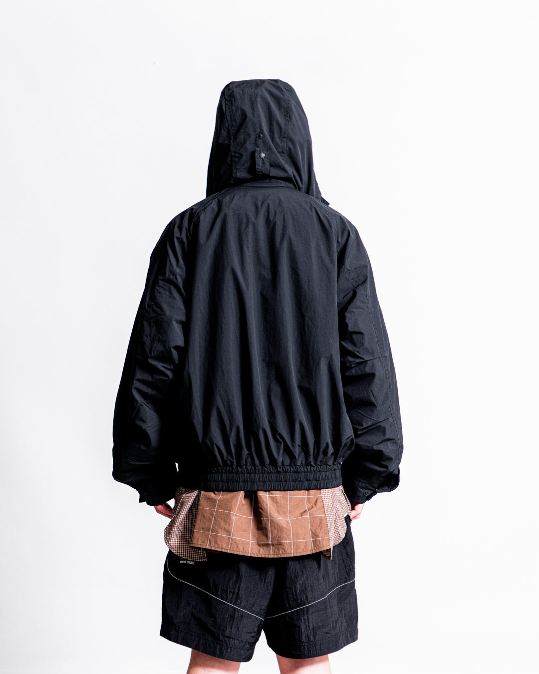 and wander water repellent light jacket 2