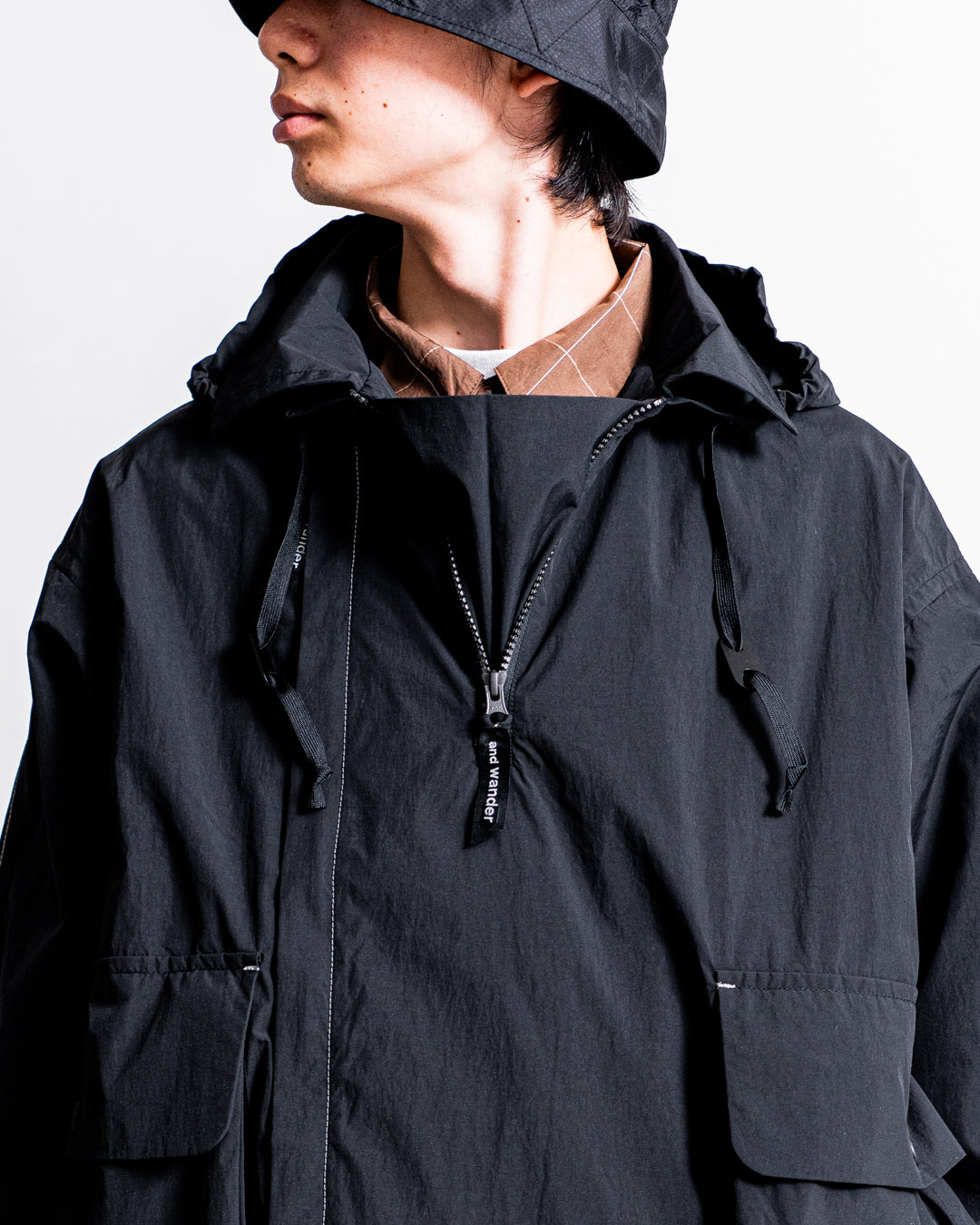 and wander water repellent light jacket 2