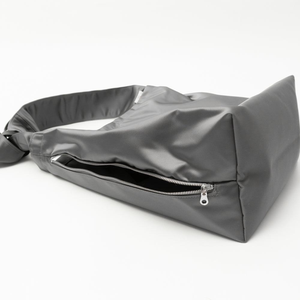 TASUKI SHOULDER <NO.1> Available in avariety of materials.