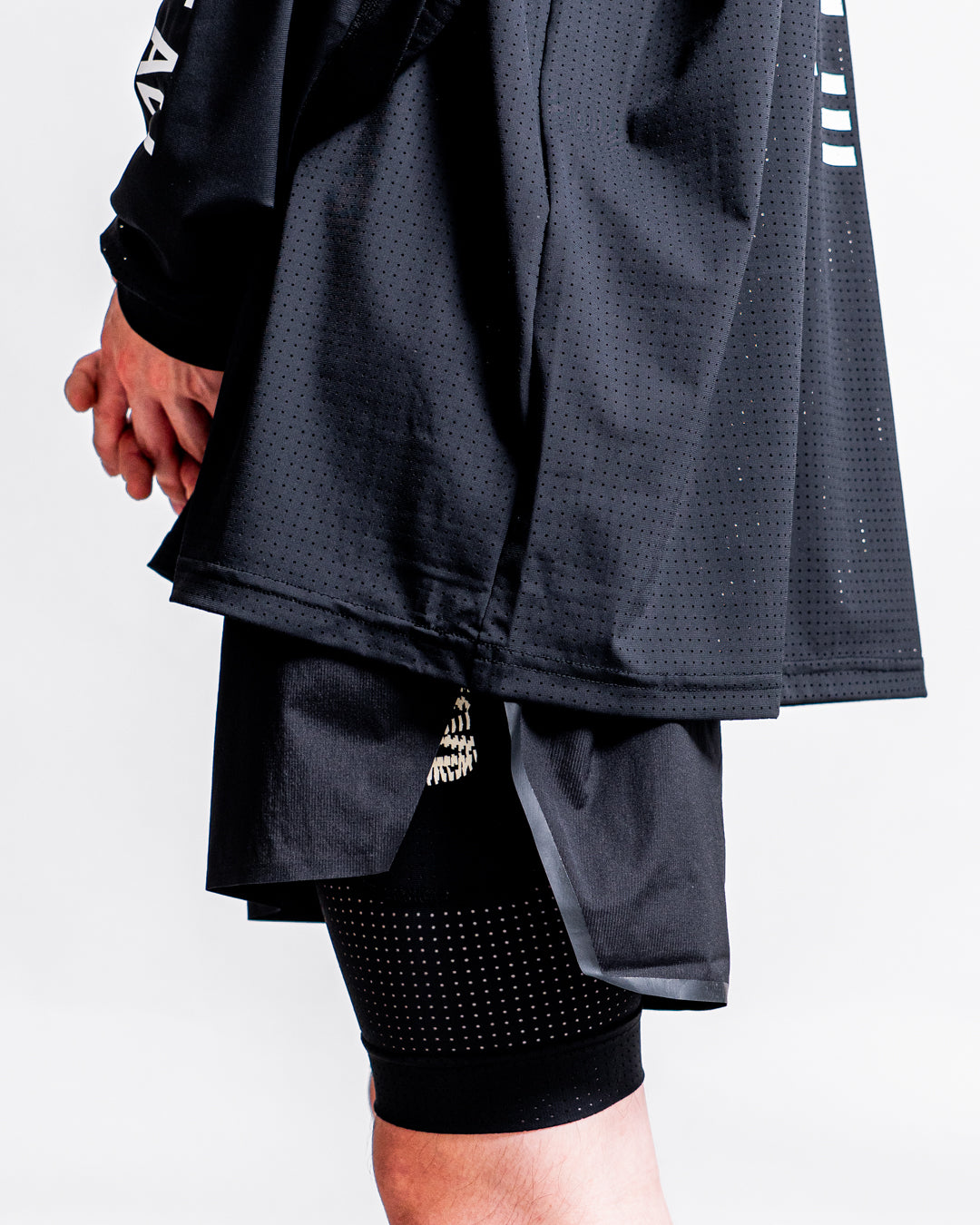 GSYB by CMF OUTDOOR GARMENT RUN SHORTS