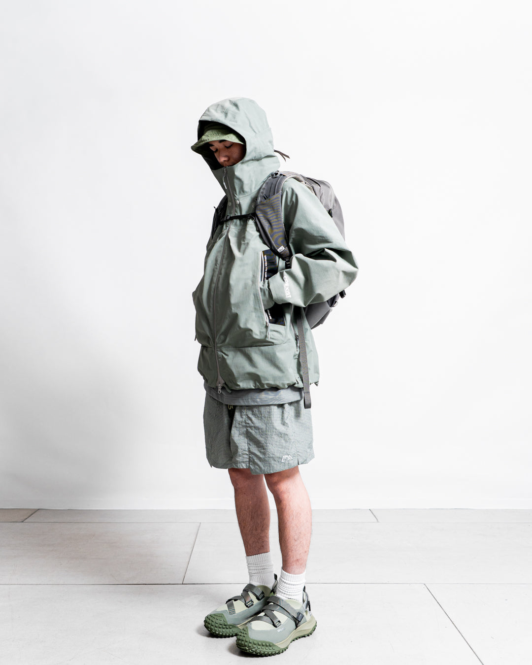 CMF OUTDOOR GARMENT WHITE OUT SHELL COEXIST