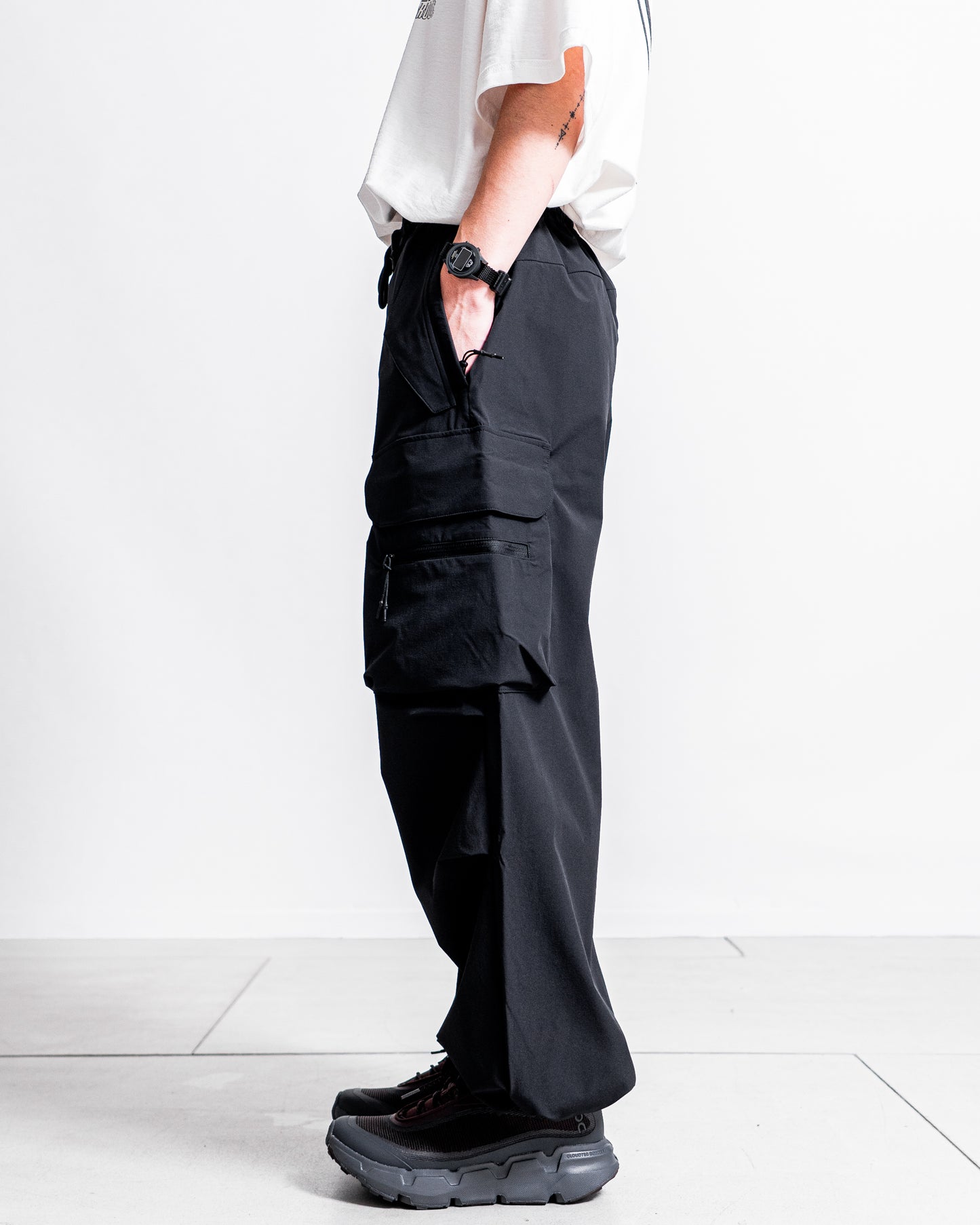 +phenix TECH WIDE CARGO PANTS