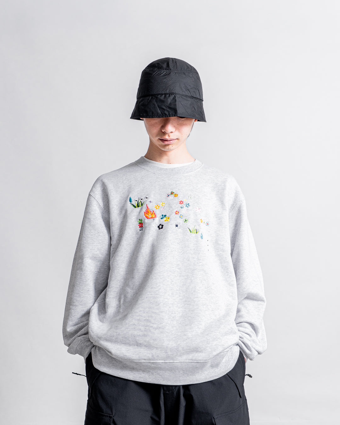 【8.8 sat 11:00 release】NICK GEAR Sample Embroidery Sweat