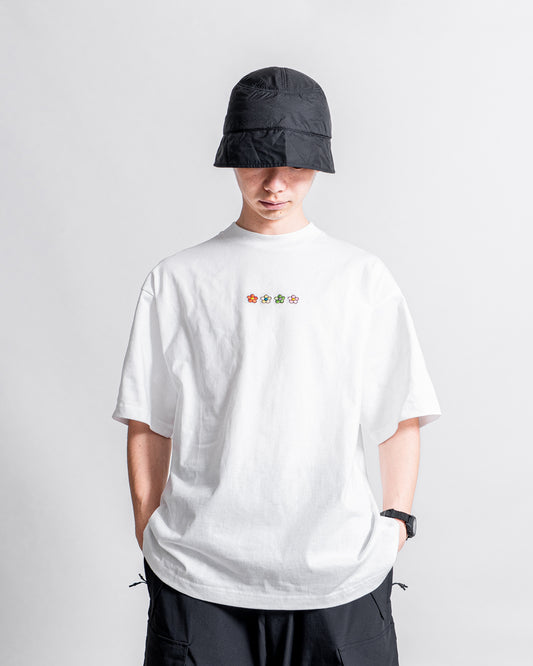 【8.8 sat 11:00 release】NICK GEAR Alignment Flower T-shirt