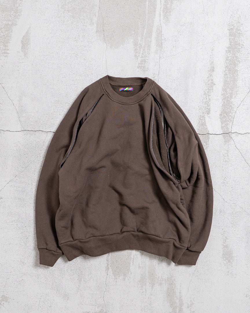 【8.8 sat 0:00 release】is-ness Ventilated Sweatshirt