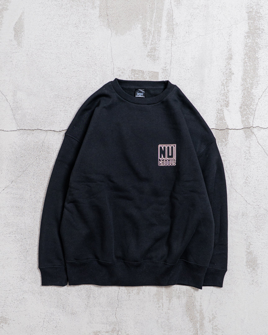 【8.8 sat 0:00 release】ISNESS MUSIC × NU GROOVE SWEATSHIRT LEFT CHEST
