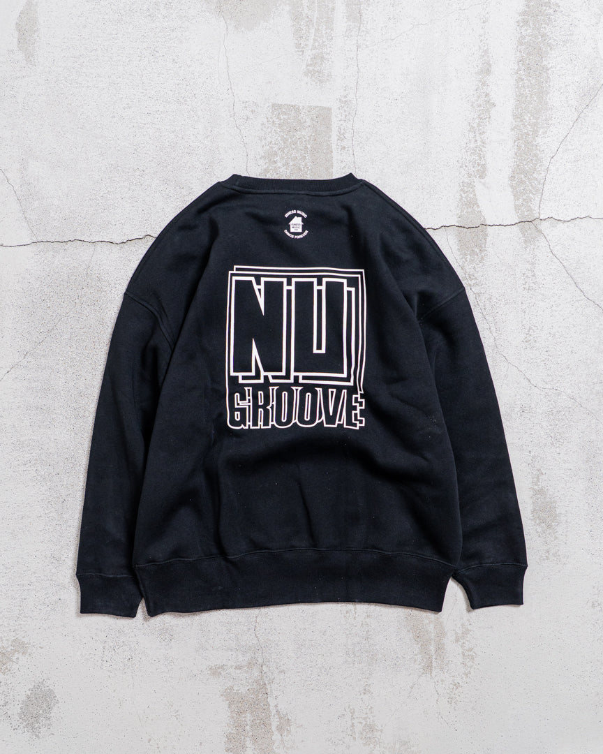 【8.8 sat 0:00 release】ISNESS MUSIC × NU GROOVE SWEATSHIRT LEFT CHEST