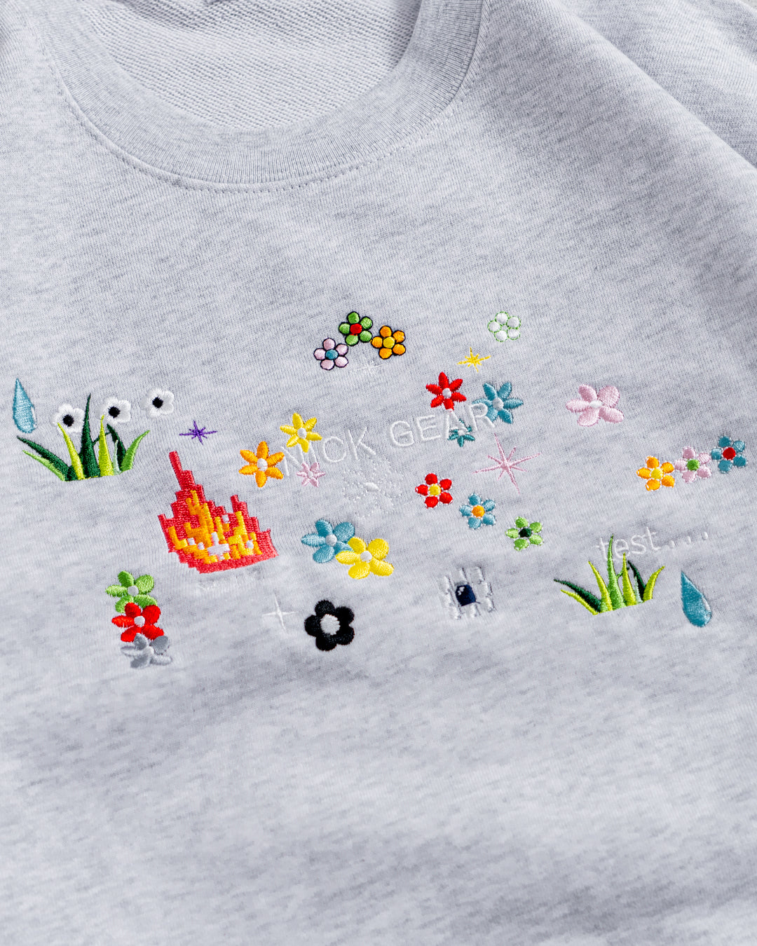 【8.8 sat 11:00 release】NICK GEAR Sample Embroidery Sweat