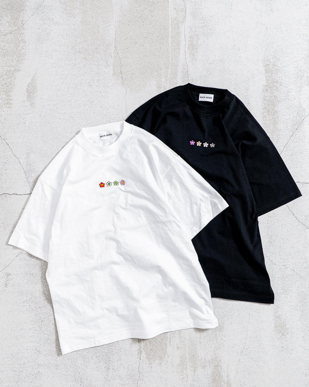 【8.8 sat 11:00 release】NICK GEAR Alignment Flower T-shirt