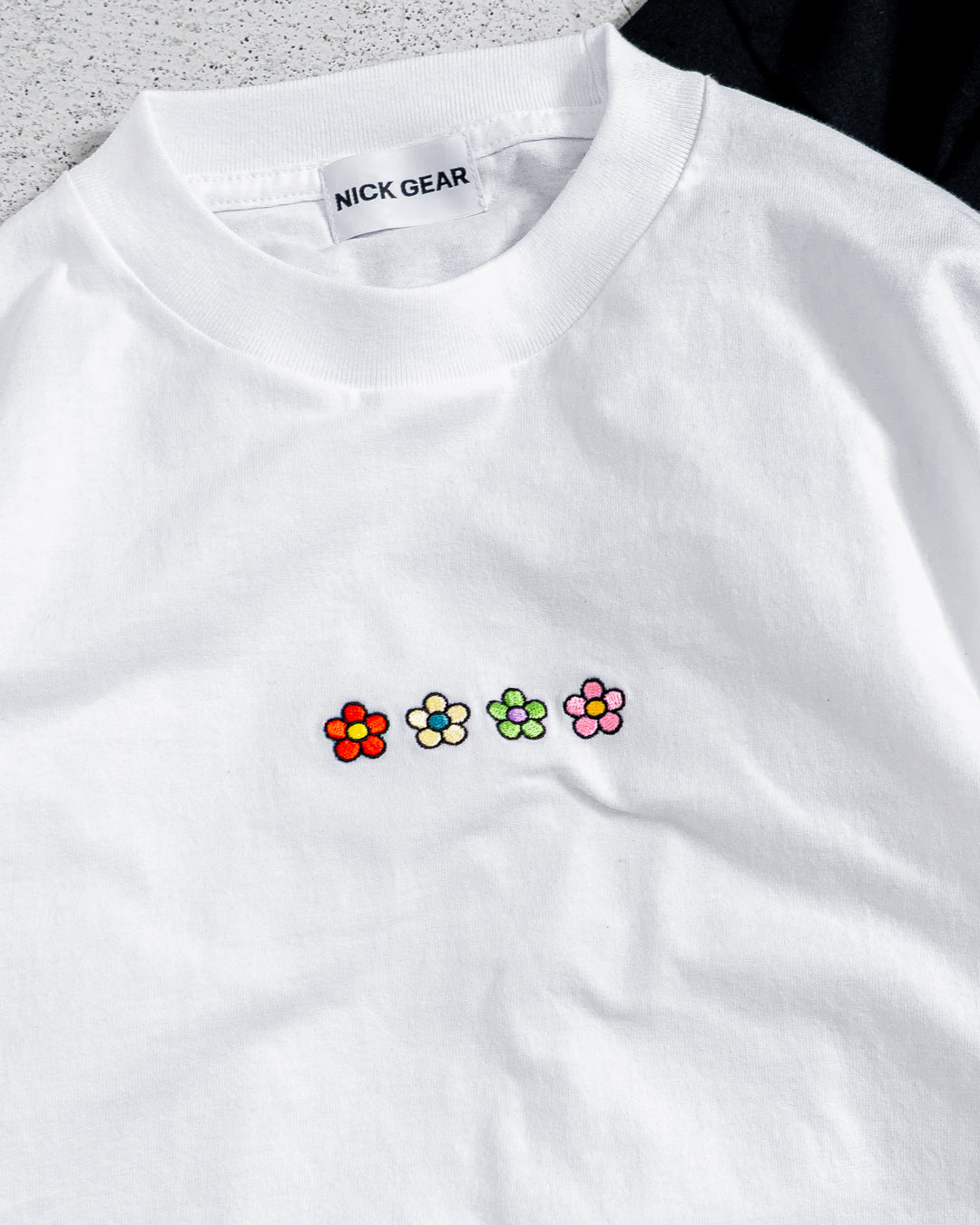 【8.8 sat 11:00 release】NICK GEAR Alignment Flower T-shirt