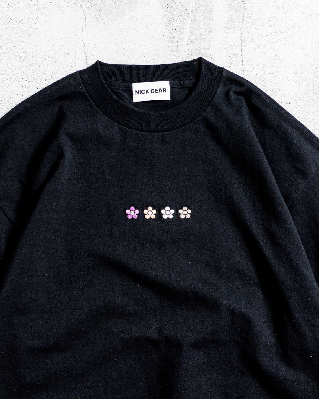 【8.8 sat 11:00 release】NICK GEAR Alignment Flower T-shirt