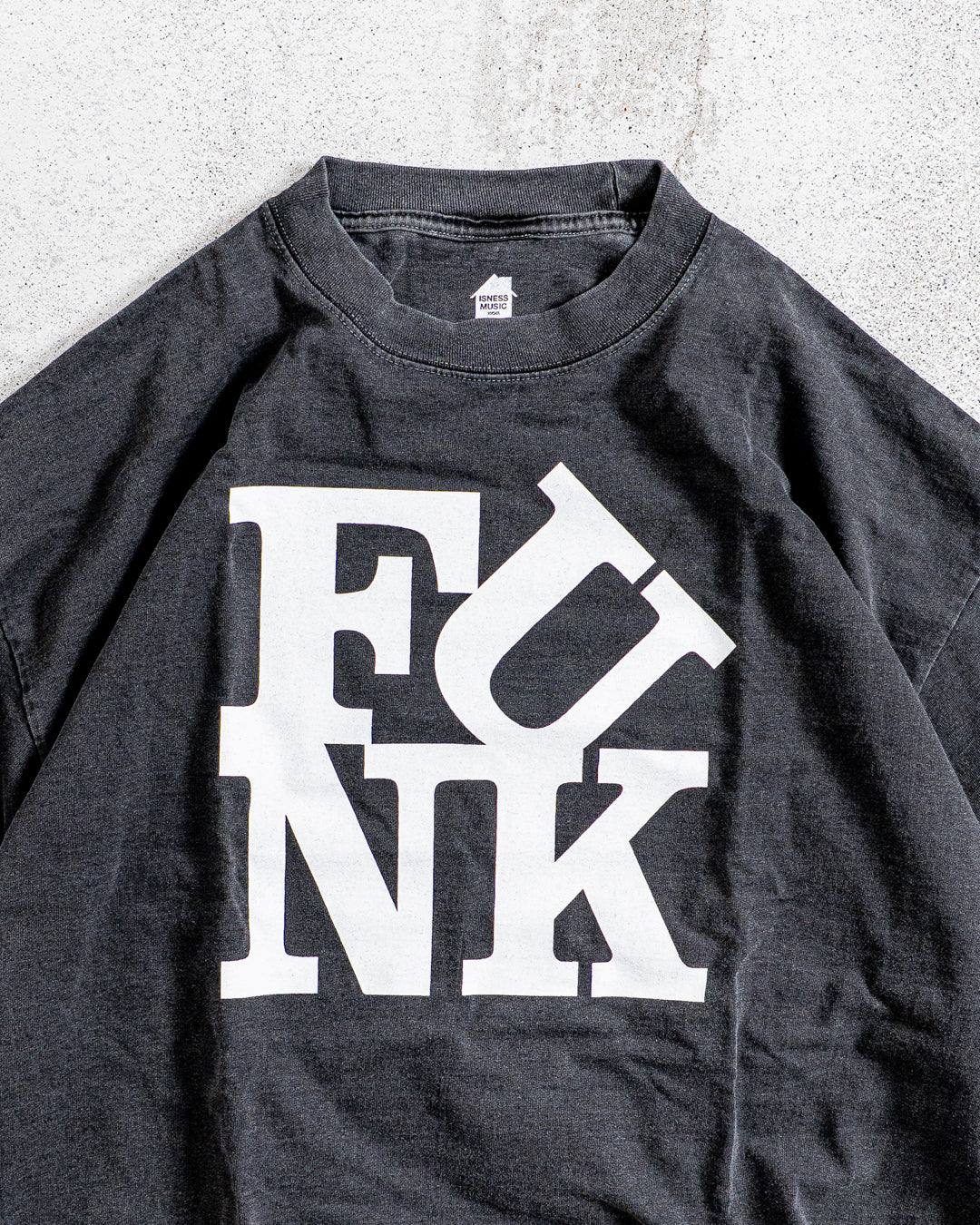 ISNESS MUSIC FUNK T-SHIRT